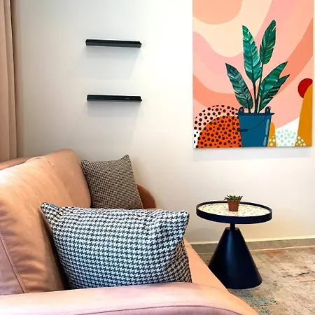 Enjoy The Aparment Apartment *